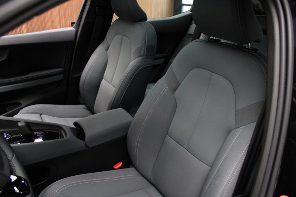 Polestar 2 Long Range Dual Motor 78 kWh Pano 360° Pilot ACC Alcantara Stuurverwarming Stoelverwarming voor & achter LM velgen