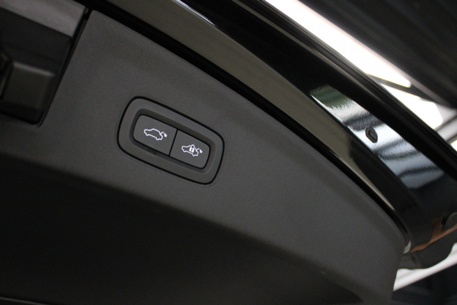 Polestar 2 Long Range Dual Motor 78 kWh Pano 360° Pilot ACC Alcantara Stuurverwarming Stoelverwarming voor & achter LM velgen