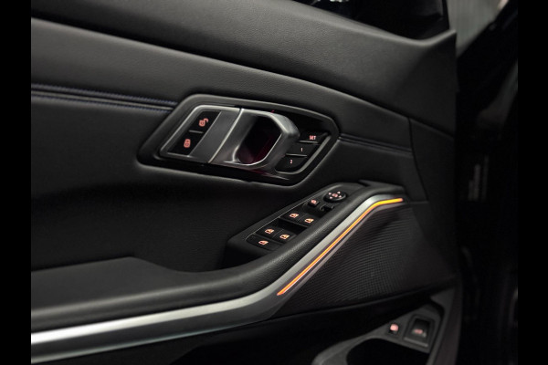 BMW 3 Serie Touring 330e M-SPORT | CARBON | LASERLIGHT | VEEL OPTIES!