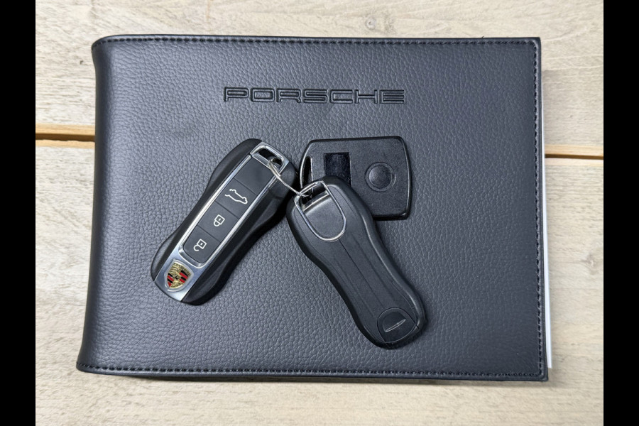 Porsche Cayenne 3.0 E-Hybrid NWE MODEL SPORTDESIGN PANO BOSE