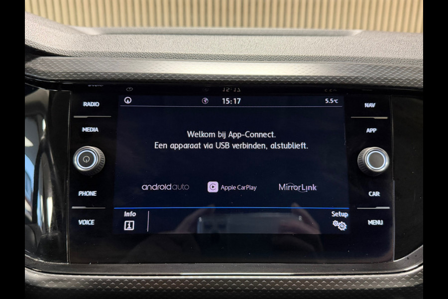 Volkswagen T-Cross 1.0 TSI R-LINE DSG NAVIGATIE APPLE CARPLAY PDC VIRTUAL COCKPIT CRUISE STOELVERWARMING START/STOP USB