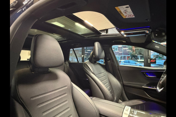Mercedes-Benz C-Klasse Estate C300e AMG Line Plug-in hybride PANORAMADAK AIRCO CAMERA CRUISE SFEERVERLICHTING LEDER KEYLESS START