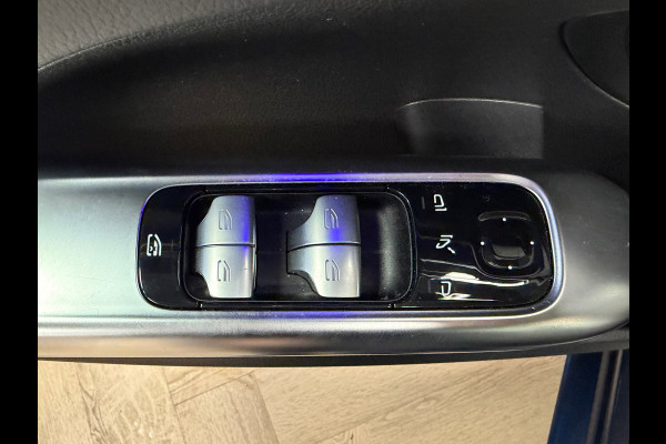 Mercedes-Benz C-Klasse Estate C300e AMG Line Plug-in hybride PANORAMADAK AIRCO CAMERA CRUISE SFEERVERLICHTING LEDER KEYLESS START