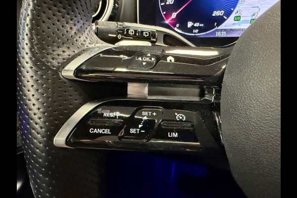 Mercedes-Benz C-Klasse Estate C300e AMG Line Plug-in hybride PANORAMADAK AIRCO CAMERA CRUISE SFEERVERLICHTING LEDER KEYLESS START