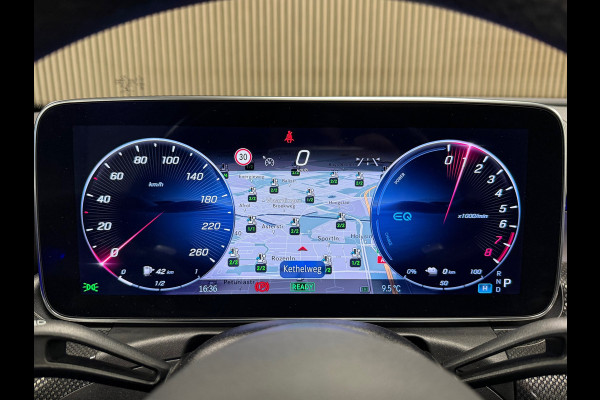 Mercedes-Benz C-Klasse Estate C300e AMG Line Plug-in hybride PANORAMADAK AIRCO CAMERA CRUISE SFEERVERLICHTING LEDER KEYLESS START