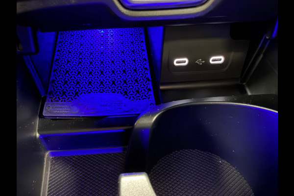 Mercedes-Benz C-Klasse Estate C300e AMG Line Plug-in hybride PANORAMADAK AIRCO CAMERA CRUISE SFEERVERLICHTING LEDER KEYLESS START