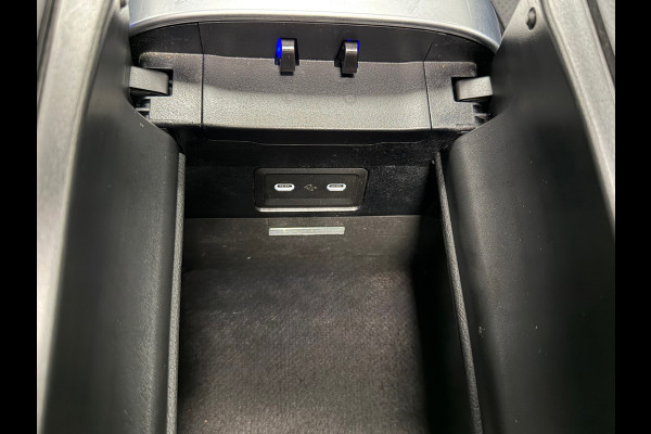 Mercedes-Benz C-Klasse Estate C300e AMG Line Plug-in hybride PANORAMADAK AIRCO CAMERA CRUISE SFEERVERLICHTING LEDER KEYLESS START