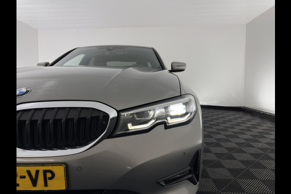 BMW 3-serie 320d High Executive Edition (INCL.BTW) *LUXURY-LEATHER | FULL-LED | DIGI-COCKPIT | HEATED-SPORTSEATS | HIFI-SOUND | NAVI-FULLMAP | KEYLESS | CAMERA | PRIVACY-GLASS | SHIFT-PADDLES | DAB+ | ECC | PDC | CRUISE | 19''ALU*