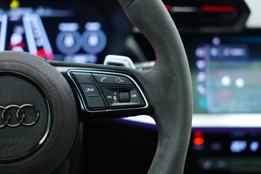 Audi RS3 Sportback 2.5 TFSI quattro |Pano|Ceramic|Massage|Memory|B&O|