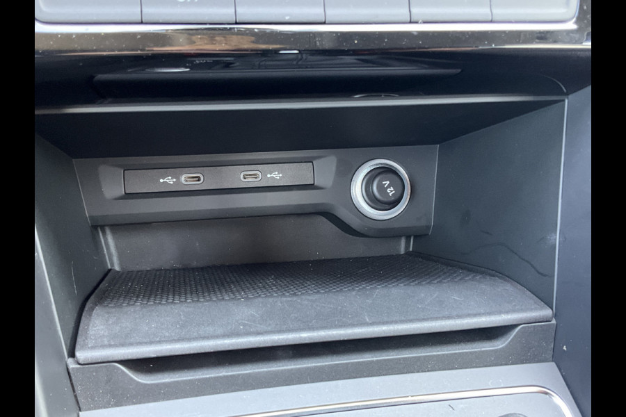 Volkswagen Touran 7-Pers 1.5 TSI EVO ACT 150 COMFORTLINE EDITION 7P Stoelverw Keyless Adapt.Cruise