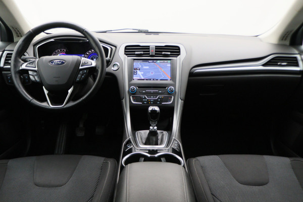 Ford Mondeo 1.5 Titanium Climate, Cruise, Navigatie, Bluetooth, Rijstrooksensor, LED, Keyless, 16''
