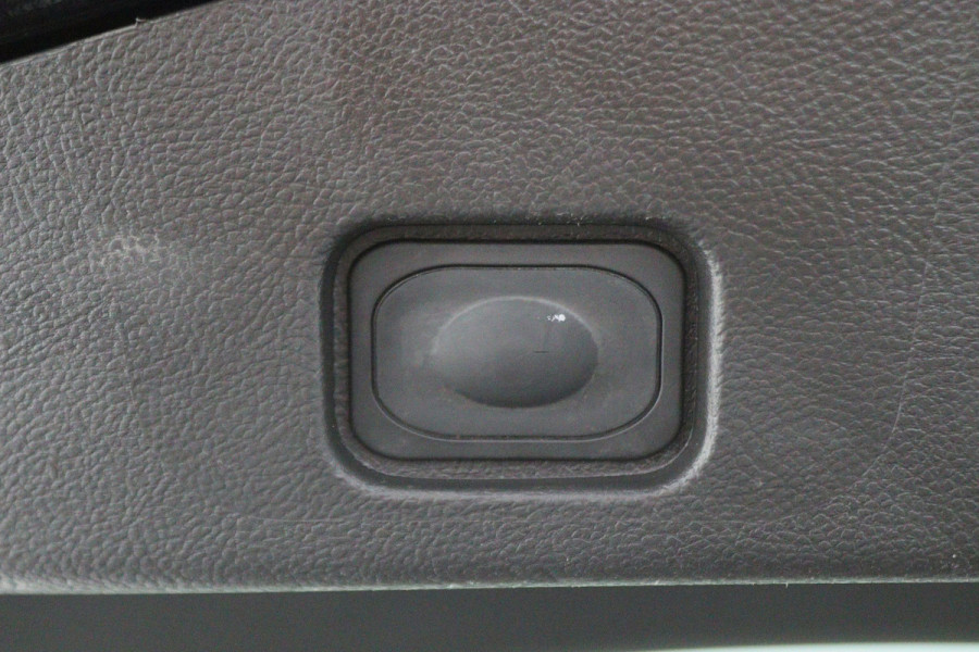 Ford Mondeo 1.5 Titanium Climate, Cruise, Navigatie, Bluetooth, Rijstrooksensor, LED, Keyless, 16''