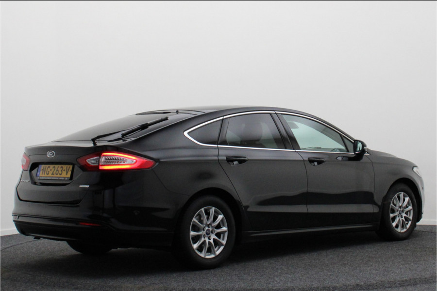 Ford Mondeo 1.5 Titanium Climate, Cruise, Navigatie, Bluetooth, Rijstrooksensor, LED, Keyless, 16''