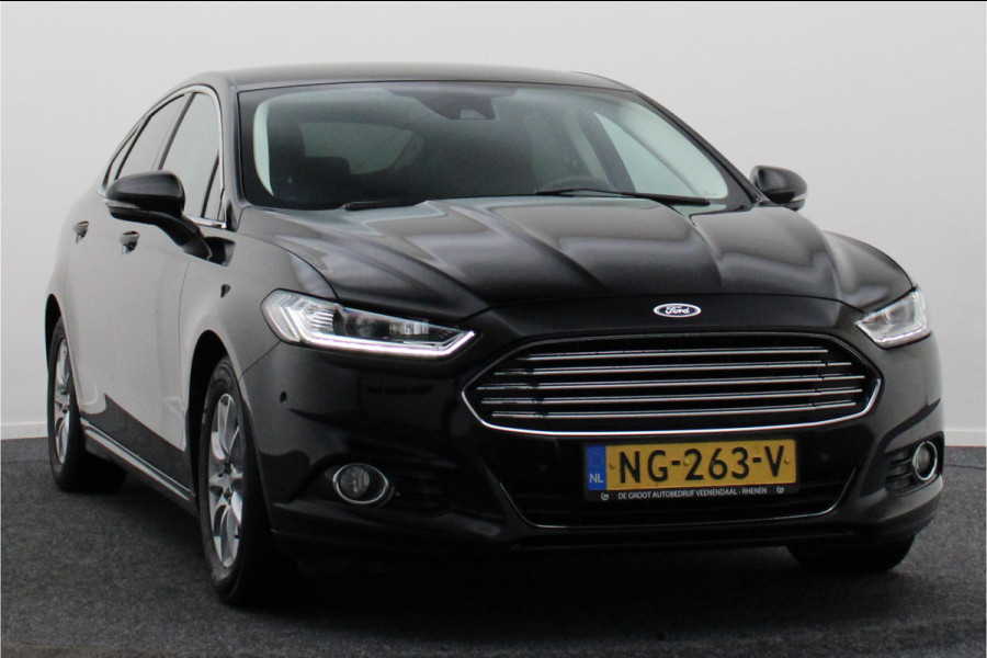 Ford Mondeo 1.5 Titanium Climate, Cruise, Navigatie, Bluetooth, Rijstrooksensor, LED, Keyless, 16''