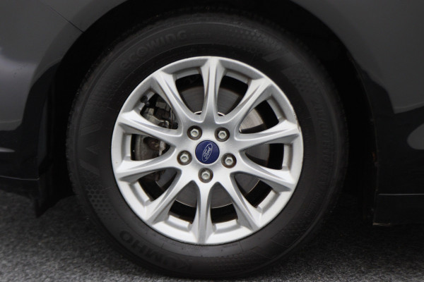 Ford Mondeo 1.5 Titanium Climate, Cruise, Navigatie, Bluetooth, Rijstrooksensor, LED, Keyless, 16''
