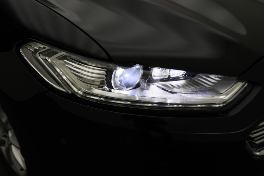 Ford Mondeo 1.5 Titanium Climate, Cruise, Navigatie, Bluetooth, Rijstrooksensor, LED, Keyless, 16''