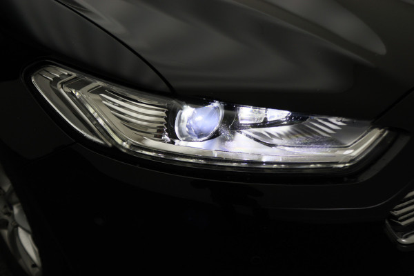 Ford Mondeo 1.5 Titanium Climate, Cruise, Navigatie, Bluetooth, Rijstrooksensor, LED, Keyless, 16''