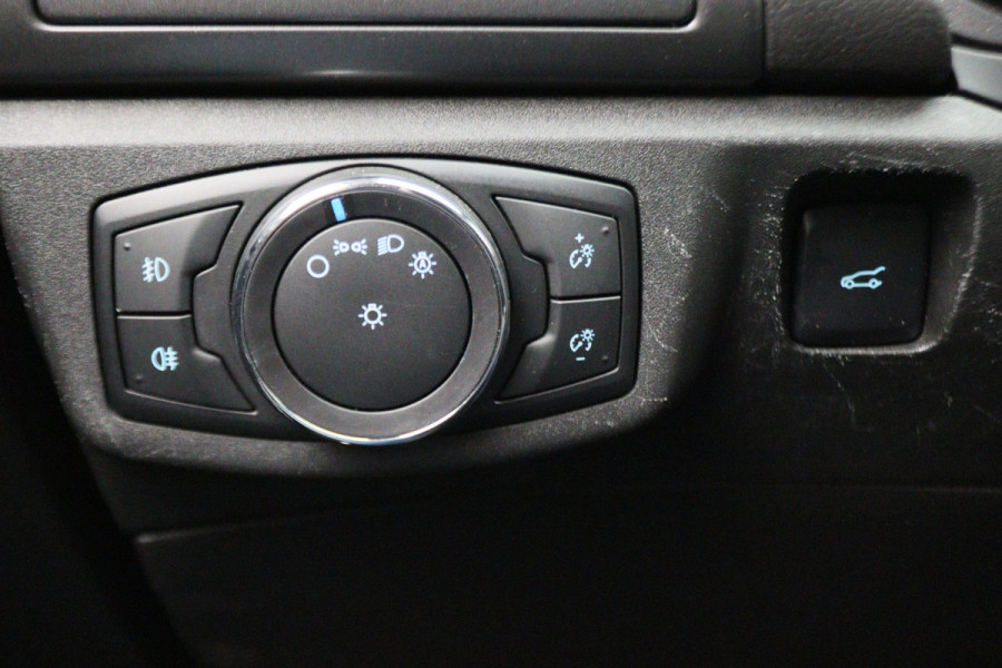 Ford Mondeo 1.5 Titanium Climate, Cruise, Navigatie, Bluetooth, Rijstrooksensor, LED, Keyless, 16''