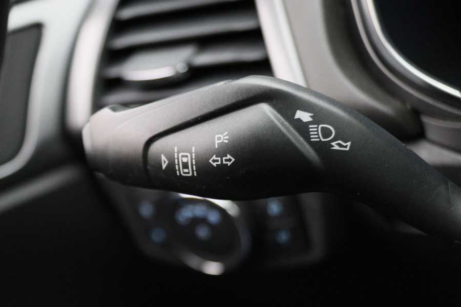 Ford Mondeo 1.5 Titanium Climate, Cruise, Navigatie, Bluetooth, Rijstrooksensor, LED, Keyless, 16''