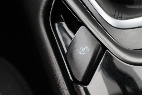 Ford Mondeo 1.5 Titanium Climate, Cruise, Navigatie, Bluetooth, Rijstrooksensor, LED, Keyless, 16''