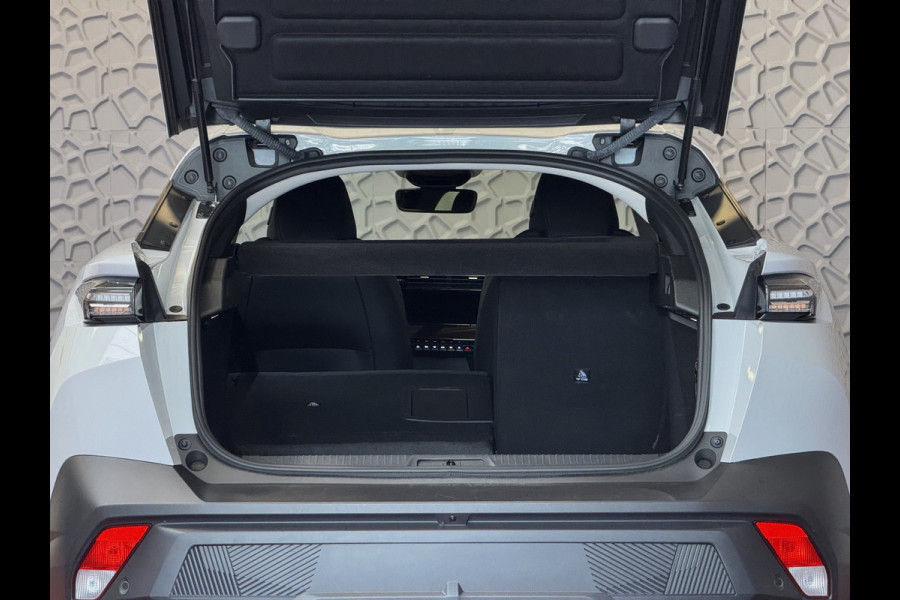 Peugeot 408 ALLURE 130 PK COMFORT XL.NAVI 180. CAMERA LED HALF LEER