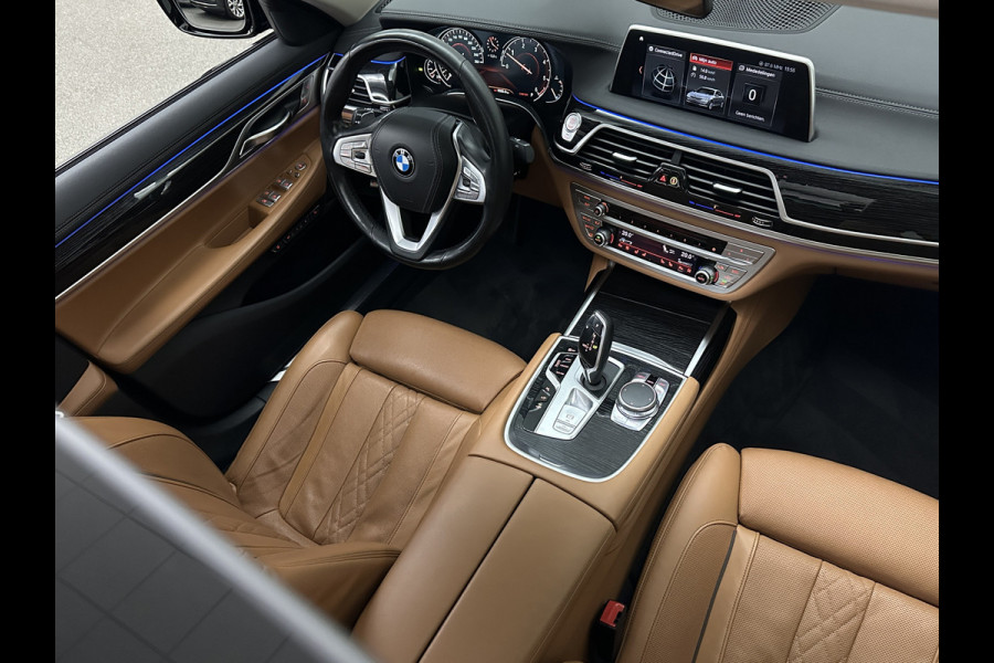 BMW 7 Serie 730d xDrive | Schuifdak | Massage | 360 Camera | Soft-Close | ACC | Laser-LED | Indiv. Leder | Luchtvering | Achterasbesturing | Comfortstoelen | Stoelventilatie | Head-Up | 4-Zone Clima | Keyless-Entry | Driving Assist Pro. | Sfeerverlichting |