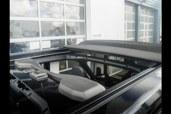 Jeep Wrangler Unlimited 4xe 380 Sahara | 22" Brute velgen | Uit voorraad leverbaar | MY25 | Sky One-Touch Power Soft Top | Geel kenteken !