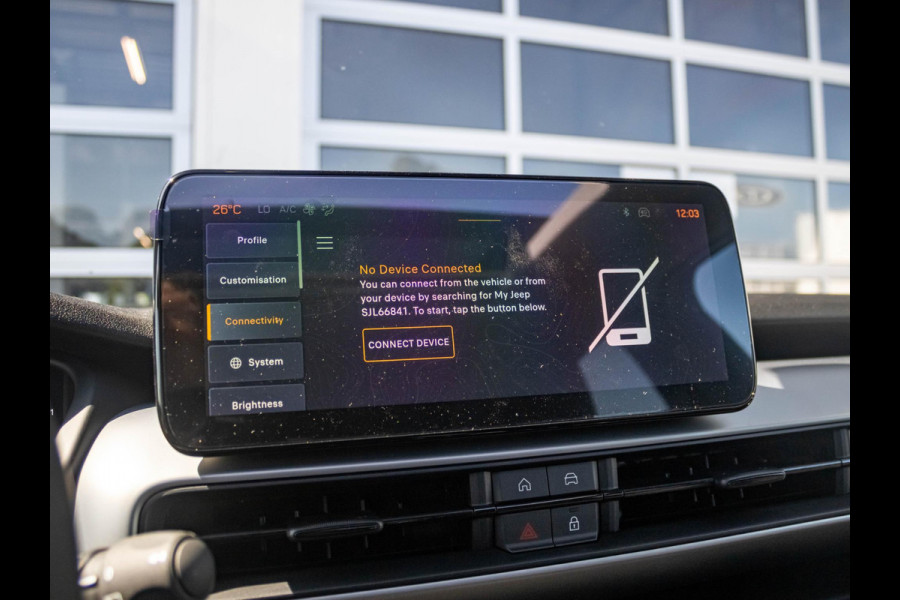 Jeep Avenger 1.2 e-Hybrid Summit | Winter Pack | Schuif/Kanteldak | Infotaiment&Convenience Pack