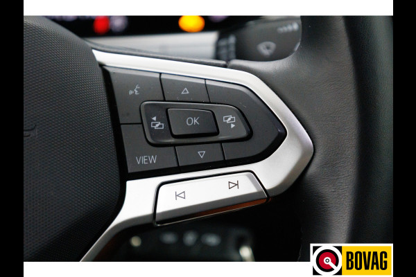 Volkswagen T-Roc 1.0 TSI Goal Edition | Stoelverw. | Apple Carplay / Android auto | PDC V+A | Adaptive cruise Travel Assist, Automatisch inparkeren, Climate control, all season banden, extra getint glas achter