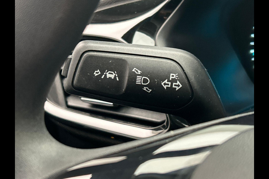 Ford Fiesta 1.1 * Origineel Nederlands * Carplay Lane Assist Navigatie