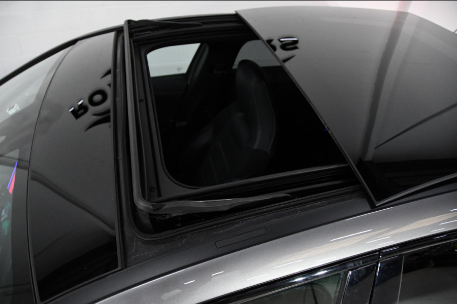 Mercedes-Benz A-Klasse 200 AMG Line Pano Sfeer Cam