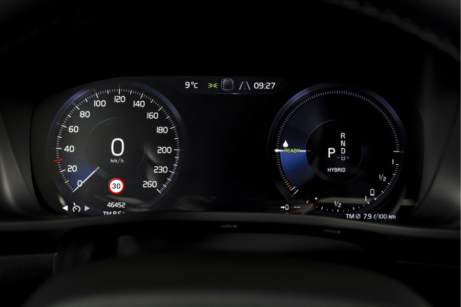 Volvo XC40 1.5 T4 Recharge Inscription | Dig. Cockpit | Cruise | PDC | NAV + App. Connect | ECC | DAB | Elek. Klep | LM 18" |