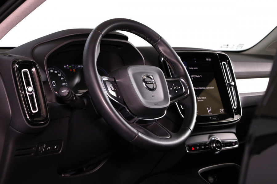 Volvo XC40 1.5 T4 Recharge Inscription | Dig. Cockpit | Cruise | PDC | NAV + App. Connect | ECC | DAB | Elek. Klep | LM 18" |