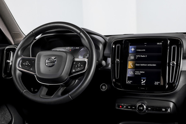 Volvo XC40 1.5 T4 Recharge Inscription | Dig. Cockpit | Cruise | PDC | NAV + App. Connect | ECC | DAB | Elek. Klep | LM 18" |