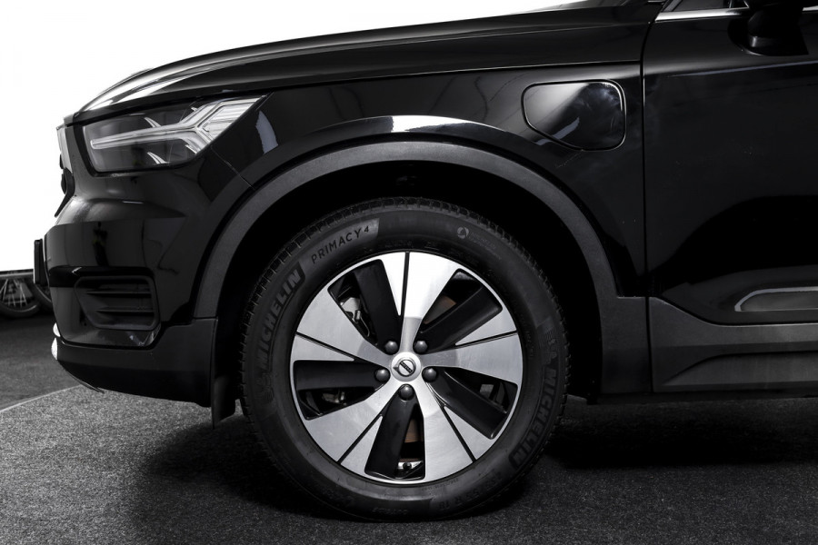 Volvo XC40 1.5 T4 Recharge Inscription | Dig. Cockpit | Cruise | PDC | NAV + App. Connect | ECC | DAB | Elek. Klep | LM 18" |