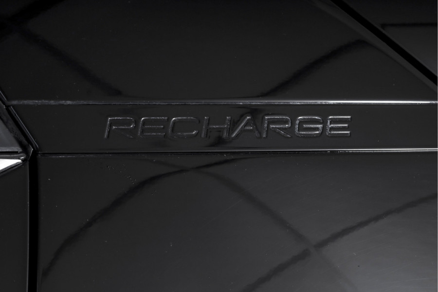 Volvo XC40 1.5 T4 Recharge Inscription | Dig. Cockpit | Cruise | PDC | NAV + App. Connect | ECC | DAB | Elek. Klep | LM 18" |