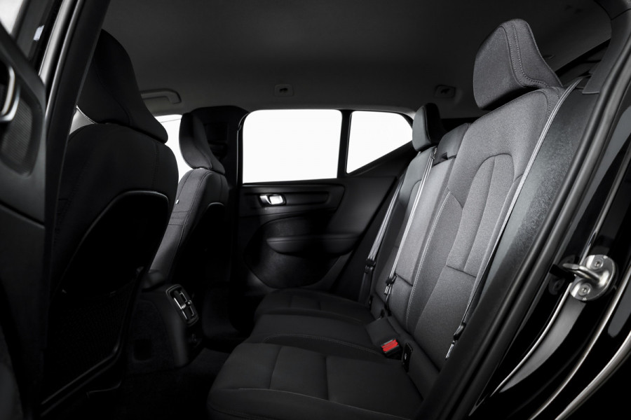 Volvo XC40 1.5 T4 Recharge Inscription | Dig. Cockpit | Cruise | PDC | NAV + App. Connect | ECC | DAB | Elek. Klep | LM 18" |