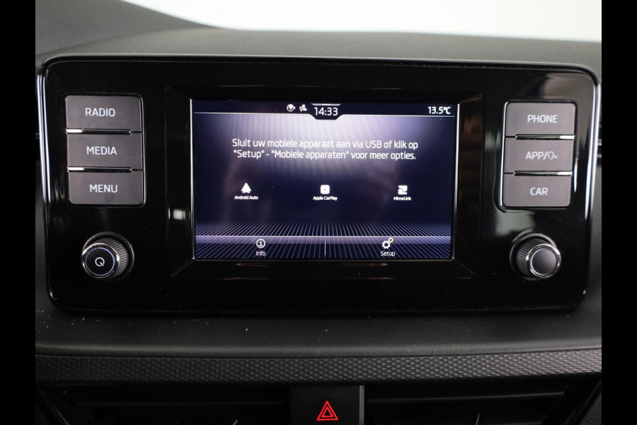 Škoda SCALA 1.0 TSI Ambition 110pk | Navigatie via App | lichtmetalen velgen | Parkeercamera | Cruise controle