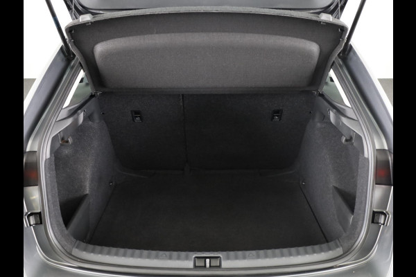 Škoda SCALA 1.0 TSI Ambition 110pk | Navigatie via App | lichtmetalen velgen | Parkeercamera | Cruise controle