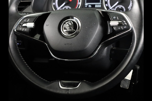 Škoda SCALA 1.0 TSI Ambition 110pk | Navigatie via App | lichtmetalen velgen | Parkeercamera | Cruise controle