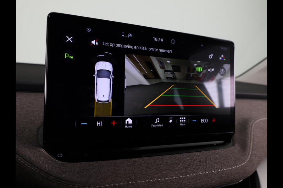 Škoda ENYAQ iV 80 204pk | Verwarmd sturuwiel | Wegklapare trekhaak | Warmtepomp | Parkeercamera