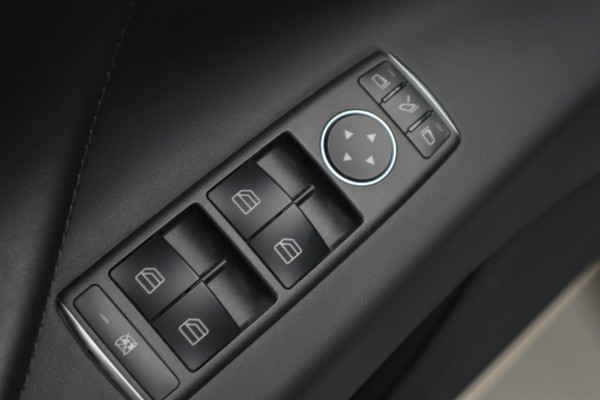 Tesla Model X Dual Motor AWD 7p. 100 kWh Autopilot Leer Navi ACC 360º Stoelverwarming voor & achter Memory Alcantara hemel Climate voor en achter PDC Softclose Afneembare trekhaak 22 inch LM velgen BTW auto