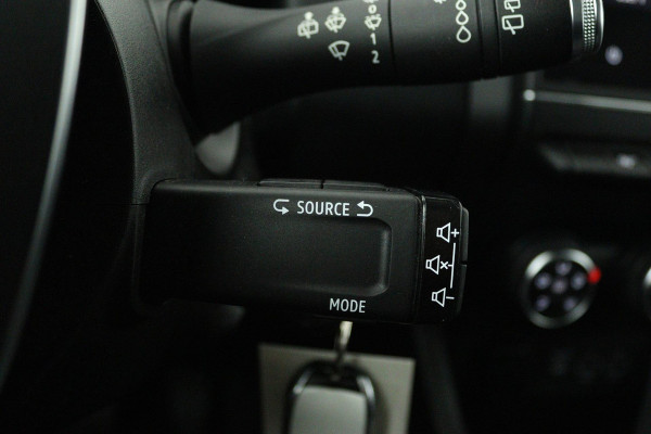 Renault Clio 1.0 TCe Zen (LANE-ASSIST, CRUISE CONTROL, NAVIGATIE)