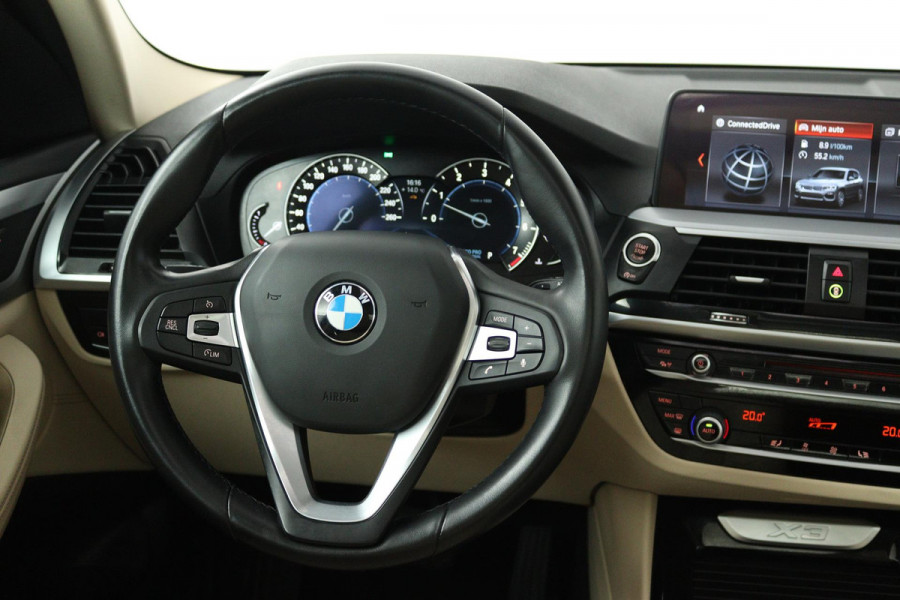 BMW X3 XDrive20i High Executive (PANORAMADAK, DIGITALE COCKPIT, NAVIGATIE, AUTOMAAT, PARKEERSENSOREN, DEALER ONDERHOUDEN)