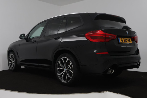 BMW X3 XDrive20i High Executive (PANORAMADAK, DIGITALE COCKPIT, NAVIGATIE, AUTOMAAT, PARKEERSENSOREN, DEALER ONDERHOUDEN)