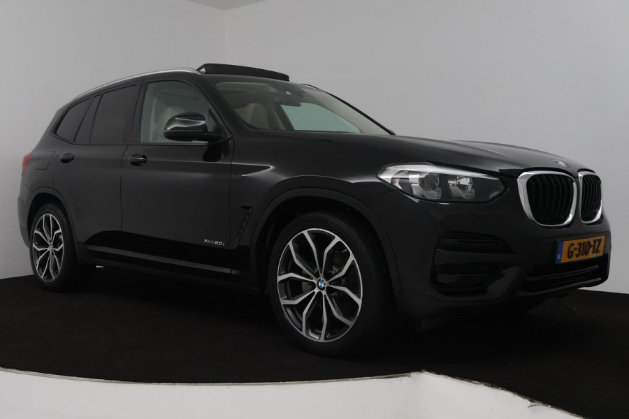 BMW X3 XDrive20i High Executive (PANORAMADAK, DIGITALE COCKPIT, NAVIGATIE, AUTOMAAT, PARKEERSENSOREN, DEALER ONDERHOUDEN)