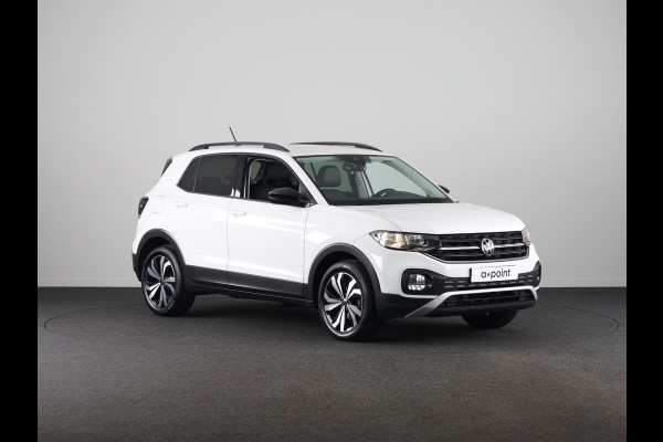 Volkswagen T-Cross 1.0 TSI Life 95 PK | Navigatie | Parkeersensoren voor en achter |