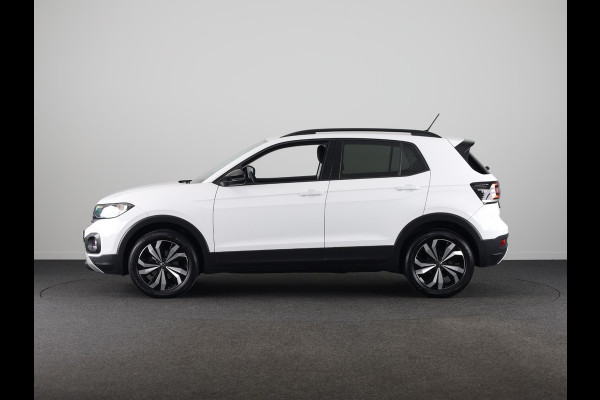 Volkswagen T-Cross 1.0 TSI Life 95 PK | Navigatie | Parkeersensoren voor en achter |