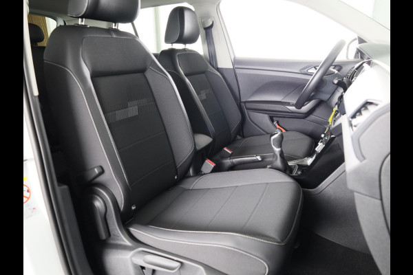 Volkswagen T-Cross 1.0 TSI Life 95 PK | Navigatie | Parkeersensoren voor en achter |