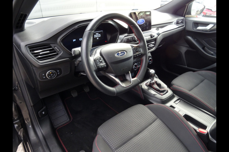 Ford Focus 1.0 EcoBoost Hybrid ST Line X * PANORAMADAK * CARPLAY !!